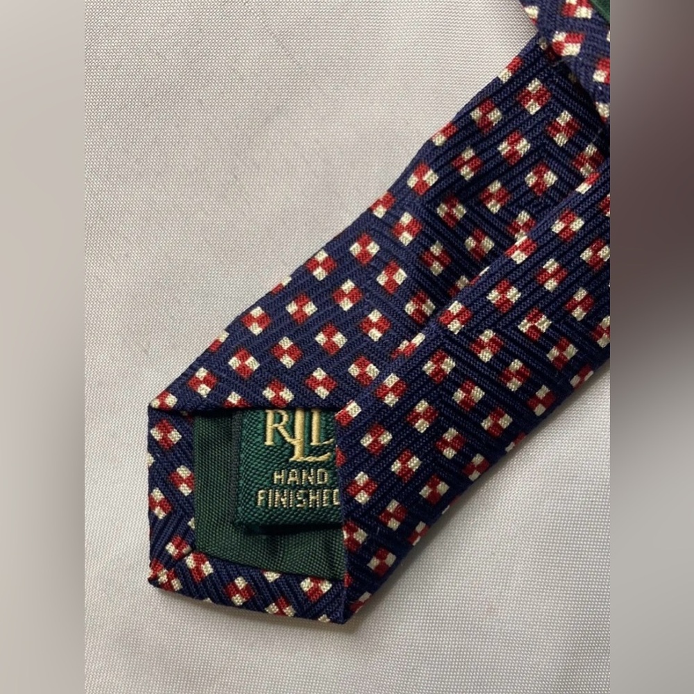 Ralph LaurenTie LAUREN 100% SILK Hand Made USA AUTHENTIC Blue, Red white Luxury